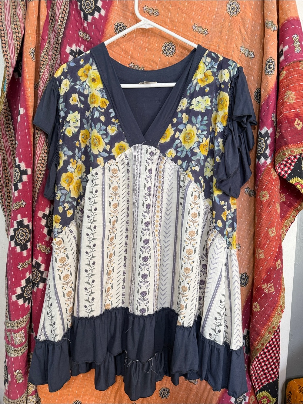 POL Navy Floral Patchwork V-Neck Blouse with Yellow Blooms